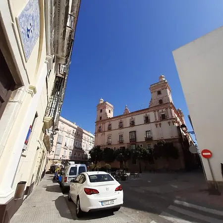 Atico Banos Del Carmen Διαμέρισμα *